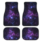 Imagem mostra apenas o tapete com visual de galáxia e cores vibrantes