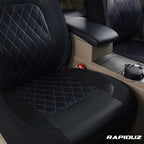 capa de banco de carro em couro instalado no banco da frente do carro