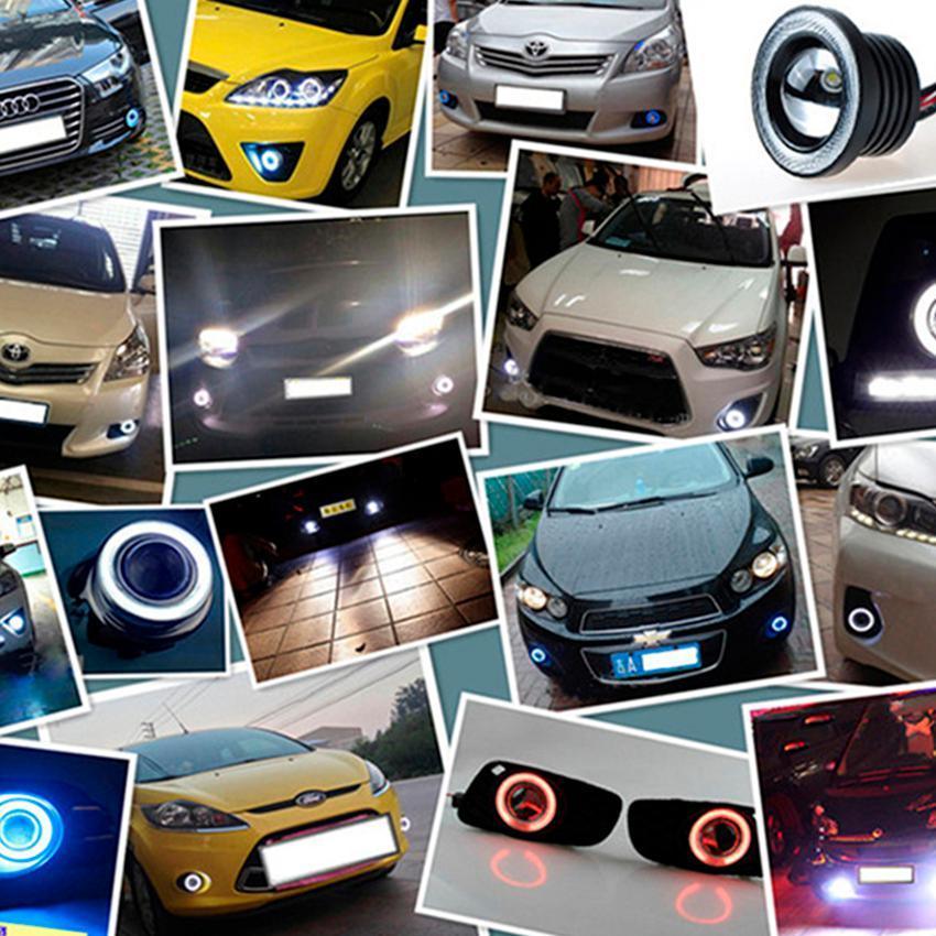 farol de milha universal com LED sendo usado em diferentes modelos de carro na imagem