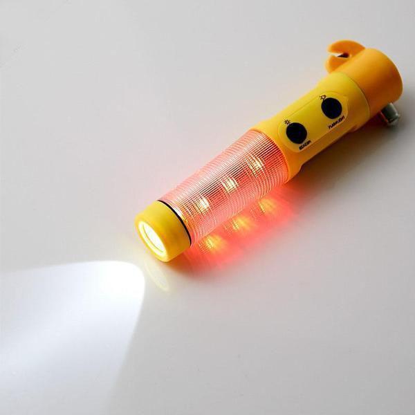 Ferramenta de emergência 5 em 1 com quebra-vidro, cortador, lanterna e sinalizador.