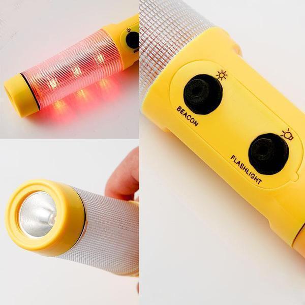 Imagem mostra os botões da ferramenta de emergência para ativar lanterna 